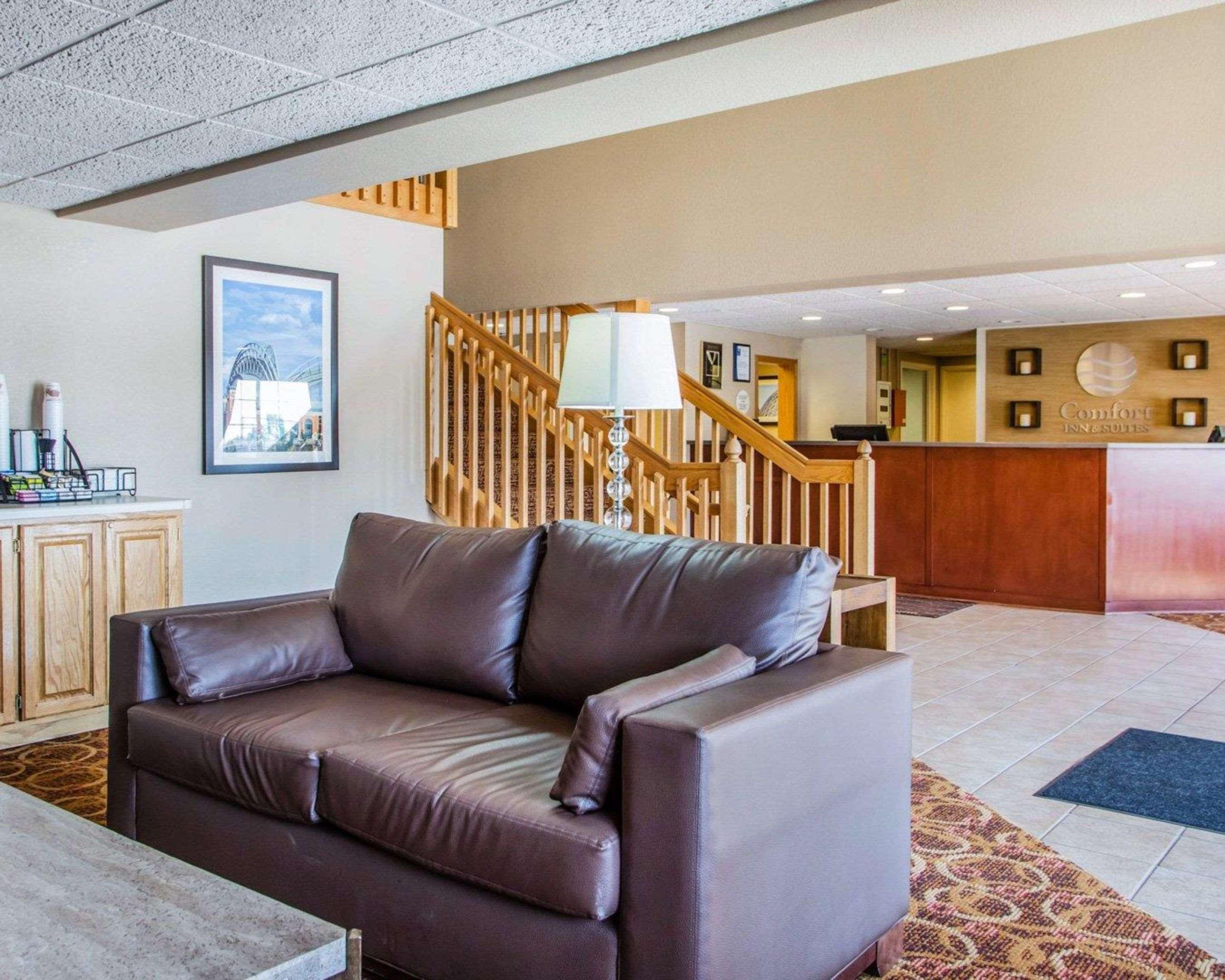 Comfort Inn & Suites Jackson - West Bend Εξωτερικό φωτογραφία