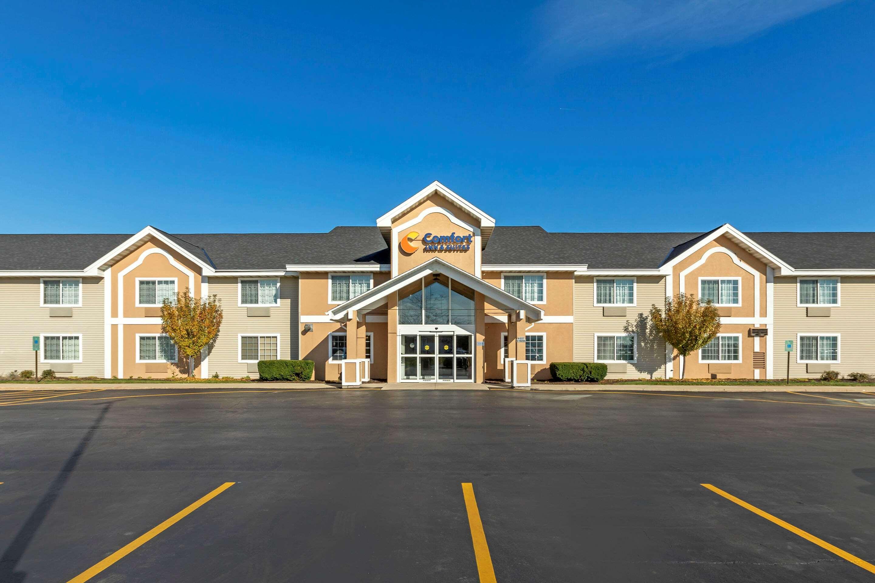 Comfort Inn & Suites Jackson - West Bend Εξωτερικό φωτογραφία