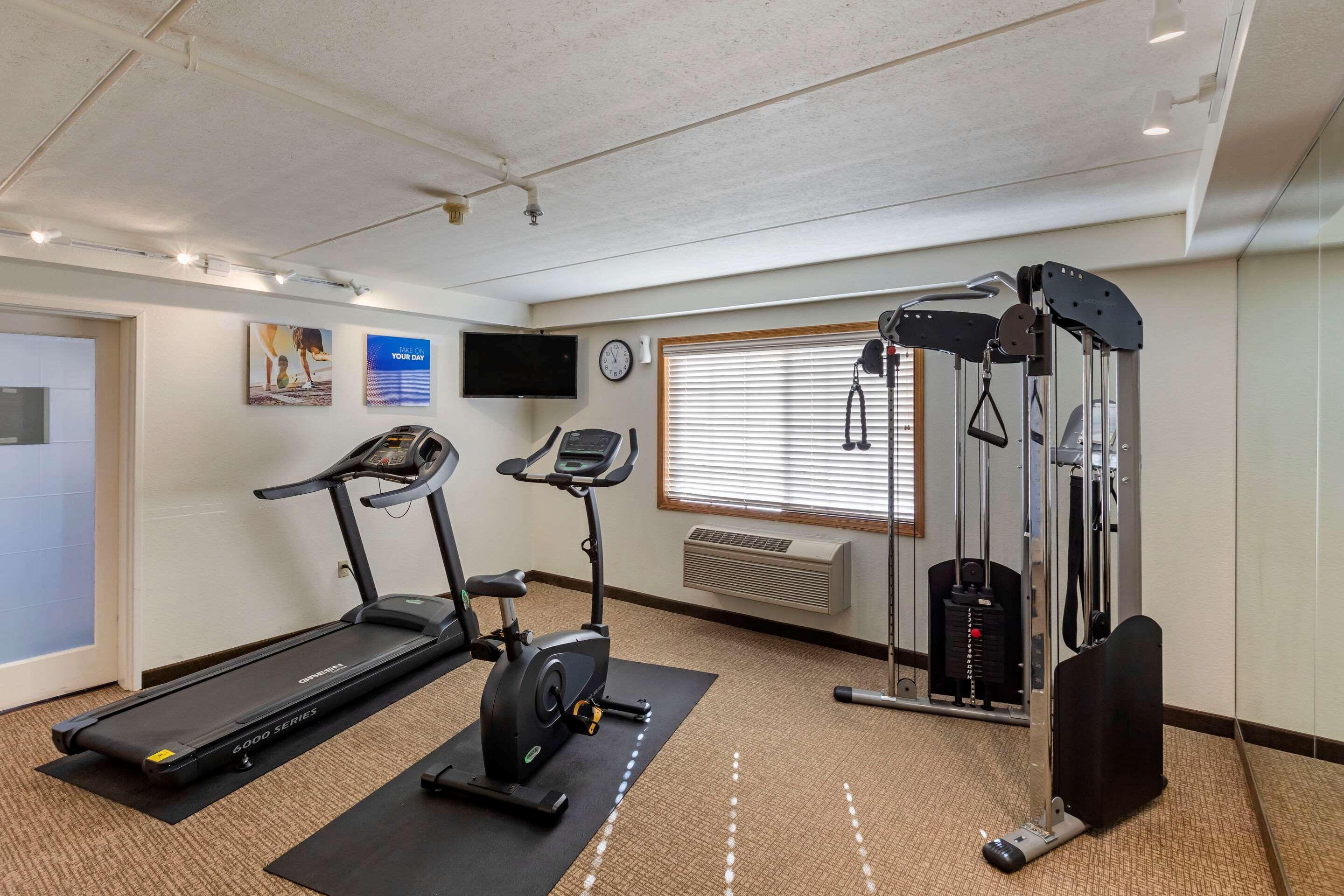 Comfort Inn & Suites Jackson - West Bend Εξωτερικό φωτογραφία