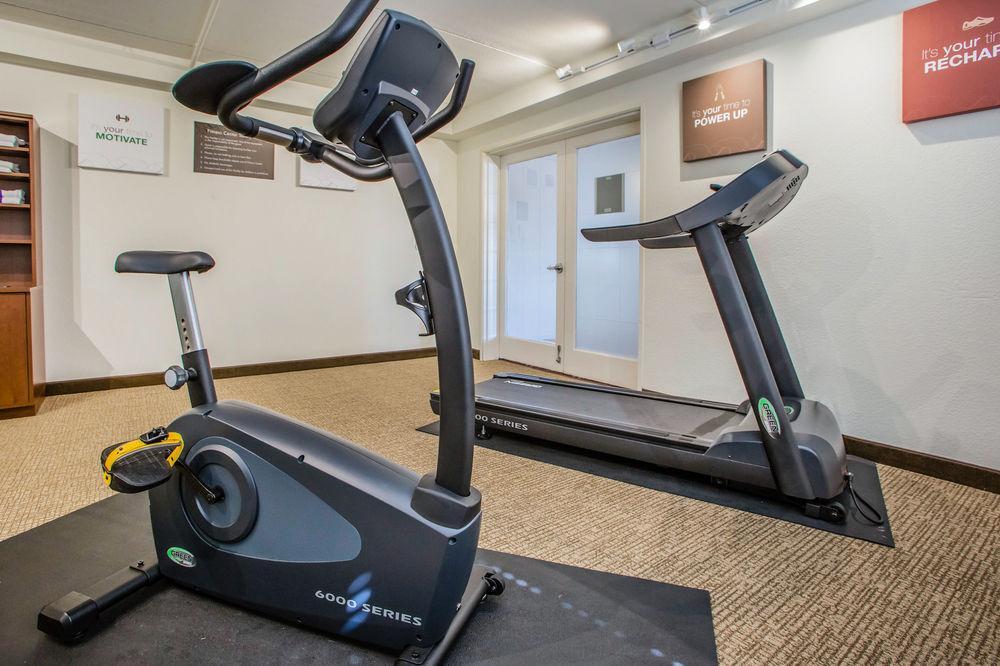 Comfort Inn & Suites Jackson - West Bend Εξωτερικό φωτογραφία